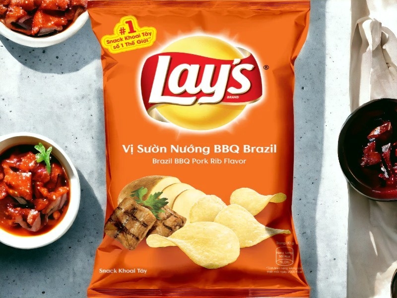 Lay's Brasilien BBQ Schweinefleisch Rippen Geschmack Chips - Massenpackung von 40 Packungen (je 90g) für Groß- und Einzelhandel